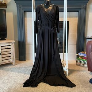 2X PinkBlush maternity maxi dress